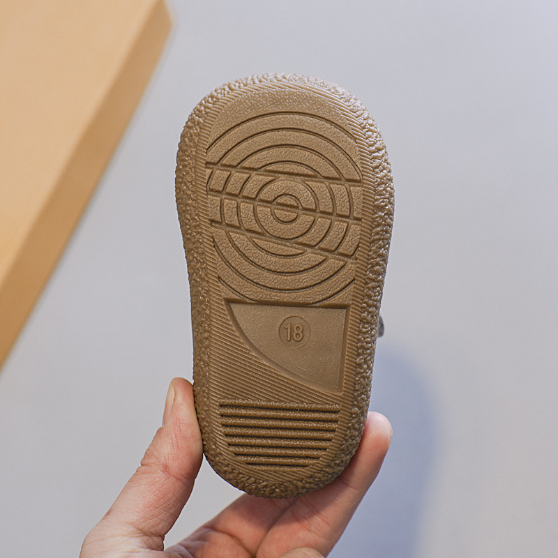 Chaussures pour bébés, sandales pour filles et garçons, semelle souple, bout Bao, anti-coup de pied, chaussures confortables pour tout-petits_voghion.com