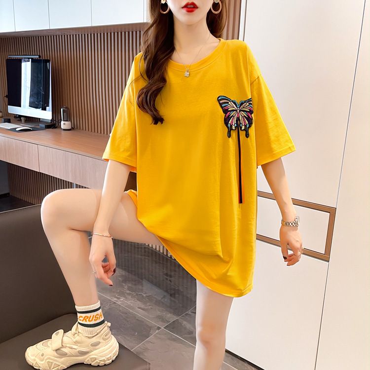 Maglietta a maniche corte con ricamo rosso da donna, versione coreana, stile lungo_voghion.com