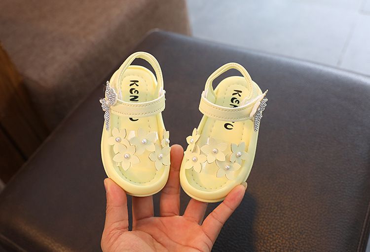 Mutter & Kinder Mädchen sandalen 2024 sommer neue kleine mädchen mode Koreanische version kinder prinzessin schuhe non-slip weichen boden baby schuhe_voghion.com