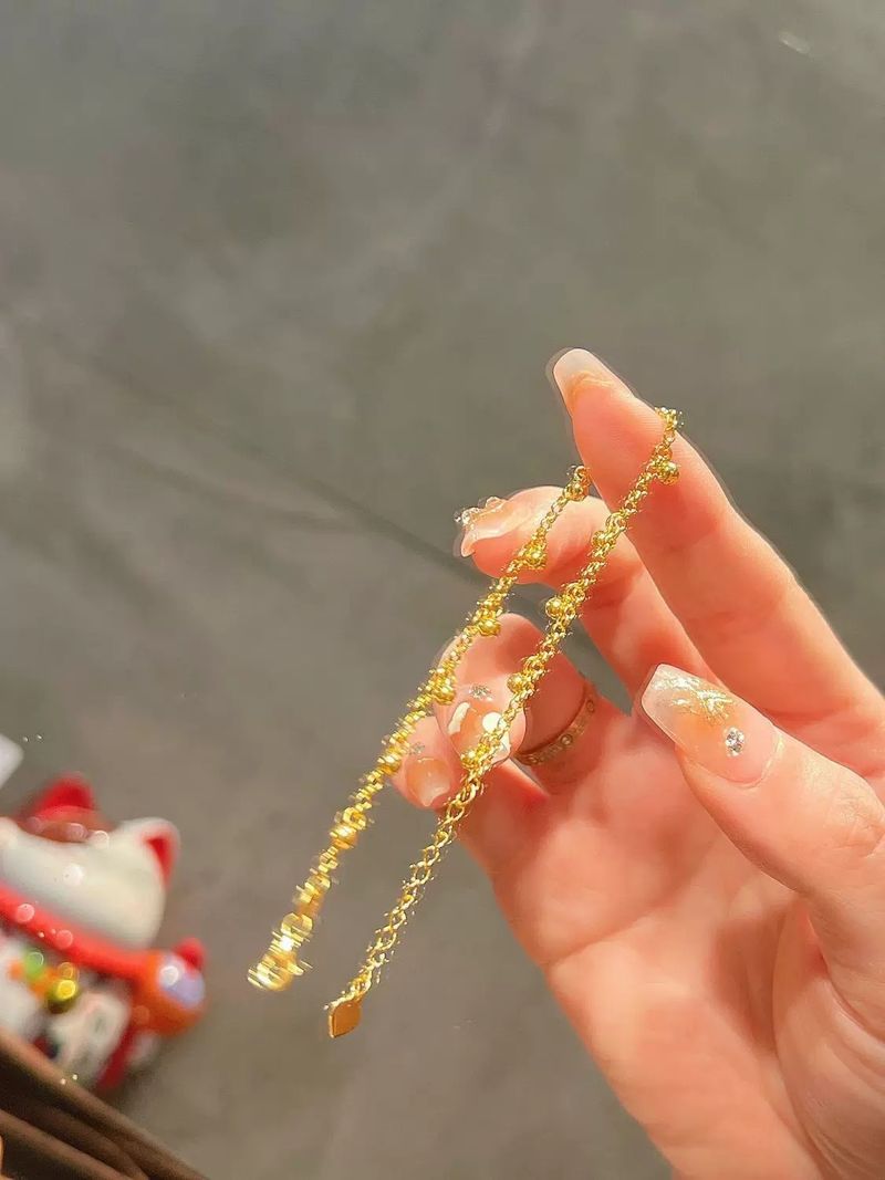 Vietnam Shajin Didi Goldperlenarmband Damen High-End-Modedesign zum Verschicken des Rotkäppchenbuchs im gleichen Stil an die Freundin_voghion.com
