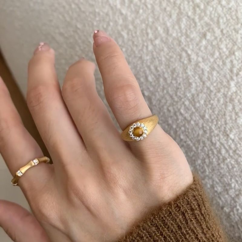 Vintage Gula Silk Fortune Tiger Eye Stone Ring, Female Heavy Industry, High Grade, Cold Wind, Exquisite Tail Ring_voghion.com