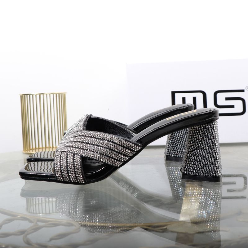 2024 Sommerausflug Strass Hausschuhe, Übergroße One Size Flip Flops, Dicke High Heels, Funkelnde Diamanten, Damen_voghion.com