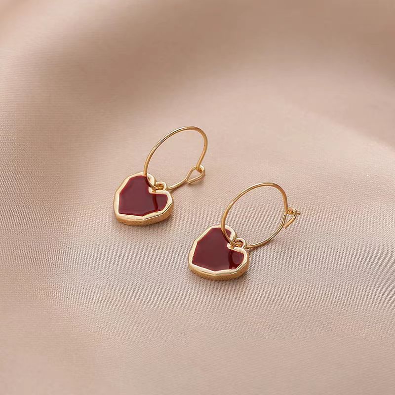 2025 neue Red Love Drip Ohrringe frauen Senior Design Einfache Und Vielseitige Ohrringe Frische_voghion.com