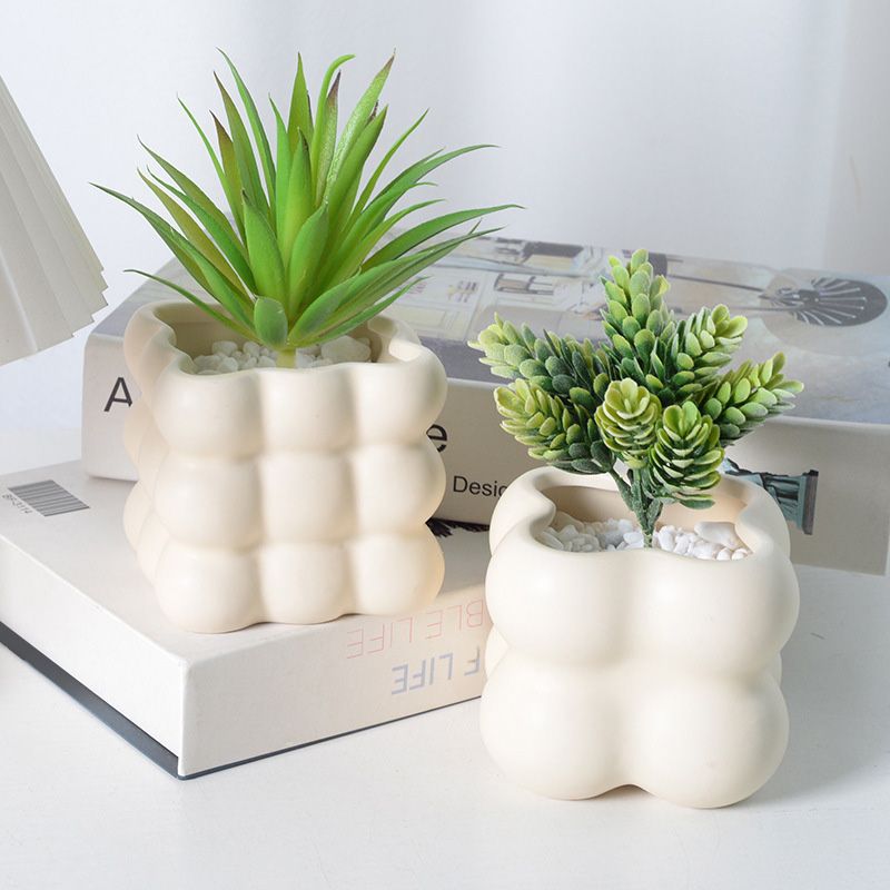 Ceramiczna doniczka 15 cm - doniczka na sukulenty do wnętrz, nowoczesna, z otworem drenażowym, w stylu terakoty_voghion.com