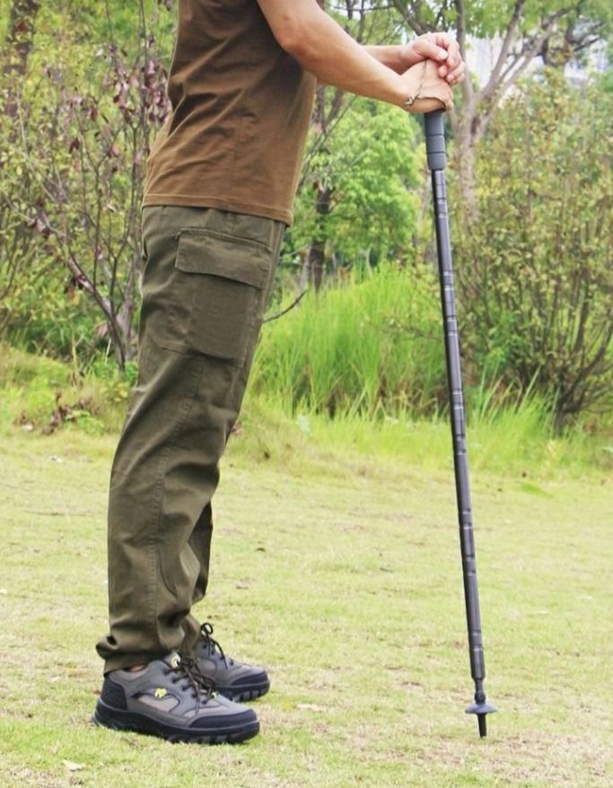 Display hiking poles, vehicle mounted self-defense, emergency crutches, wilderness survival weapons, self rescue,_voghion.com