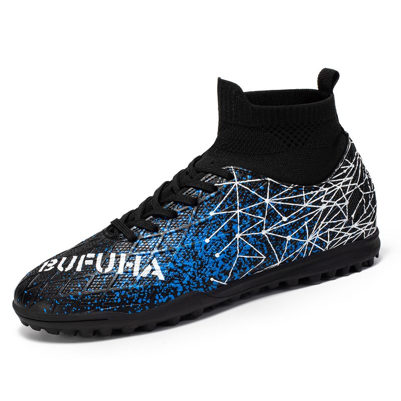 Jugend-Fußballschuhe mit langen, gebrochenen Spikes_voghion.com
