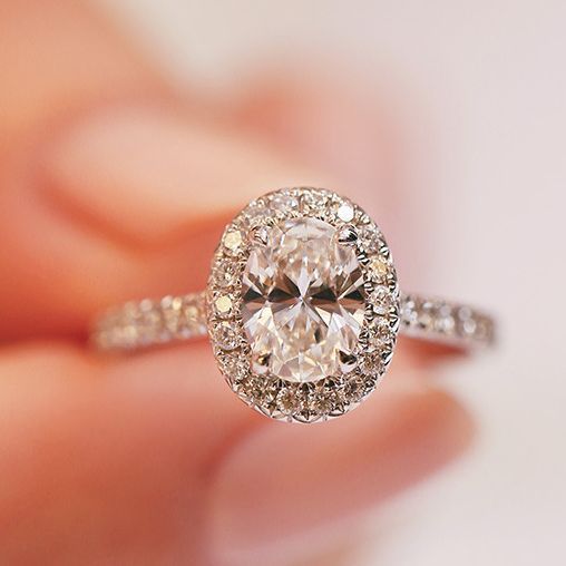 S Reines Silber High Carbon Stone Vorschlag Taubenei Zirkon 4 Karat Super großer Diamantring für Frauen_voghion.com