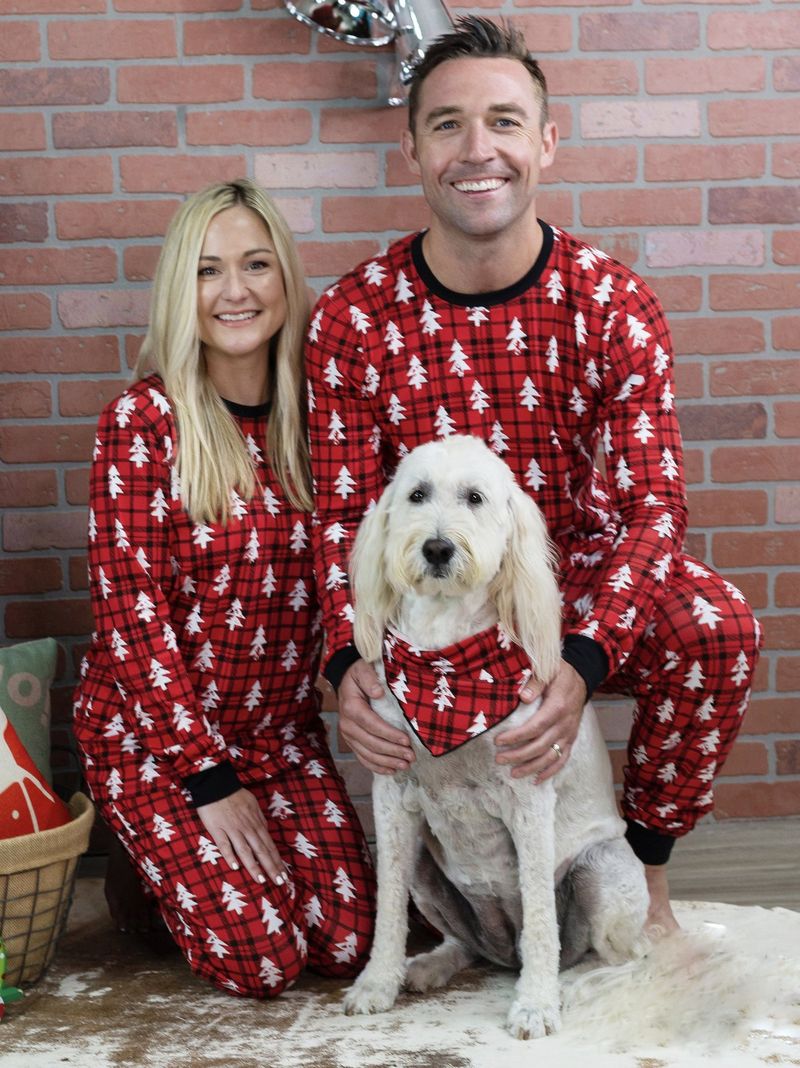 Matching Family Christmas Pajama Set – Cozy Holiday Sleepwear With Festive Tree Print (S-3XL, 95% Cotton, 7 Sizes For Infants To Adults)_voghion.com