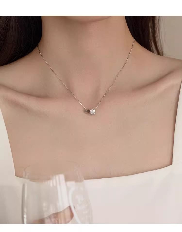 Sterling Silber Halskette Damen mit Glücksperlen, Schlanke Taille, Volldiamant, Leichter Luxus, Nische 2024 Neues Modell, Geburtstag_voghion.com