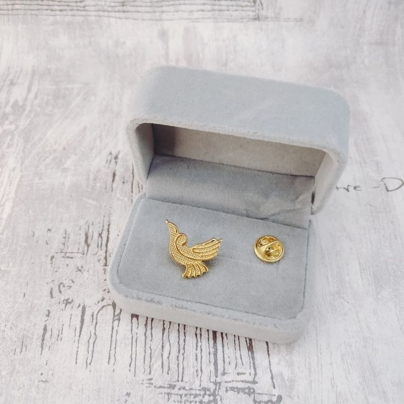 Premium Bird Brooch High-end Buckle Matching Suit Collar Knitted Cardigan Pin Hat Bag Non-fading_voghion.com