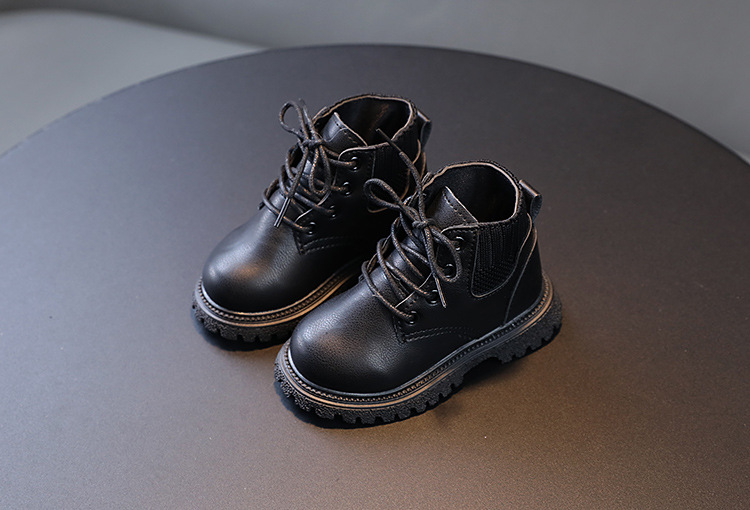 Kinderschoenen Effen enkellaarsjes voor jongens Mode Martens-laarzen met wollen bovenkant voor meisjes Laarzen met zachte zolen Leren laarzen met enkele laars_voghion.com