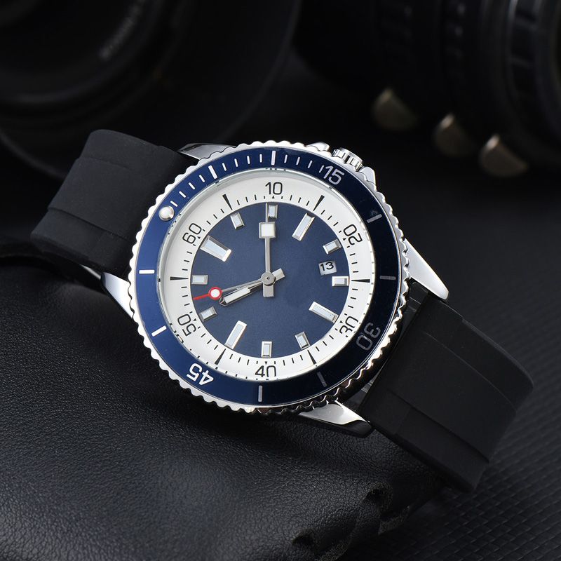 Heißer Verkauf Sport Uhren Für Männer Quarz Luxus Armbanduhr Multifunktionale Automatische Datum Gummi Strap Heißer Verkauf Mode Männlichen Uhren Großhandel_voghion.com