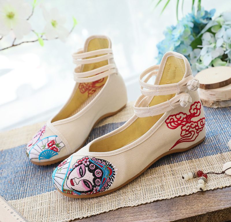 Traditionelles chinesisches Gesichts-Make-up im Stil der Peking-Oper, Tänzer-Stickerei, bestickte Oxford-Absätze, Stoffschuhe mit weicher Sohle_voghion.com