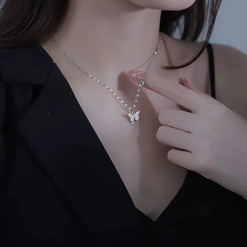Collier pendentif papillon argenté en zircon pour femme, bijou de soirée 250328_voghion.com