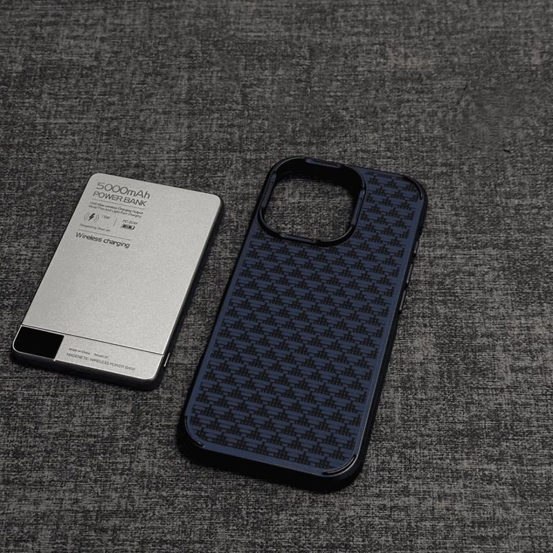 Ge-Muster, kompatibel mit iPhone 16 Pro Max, magnetische Handyhülle, 15/14/13/Kohlefaser-Textur, matt, weiche Kante_voghion.com
