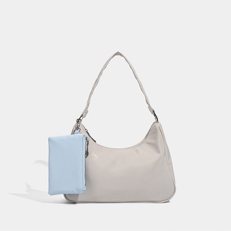 2025 Korean Version Of The New Spring And Summer Simple Armpit Insert Bag Fashion Nylon Leisure Shoulder Bag Ms. Lightweight Handbag_voghion.com
