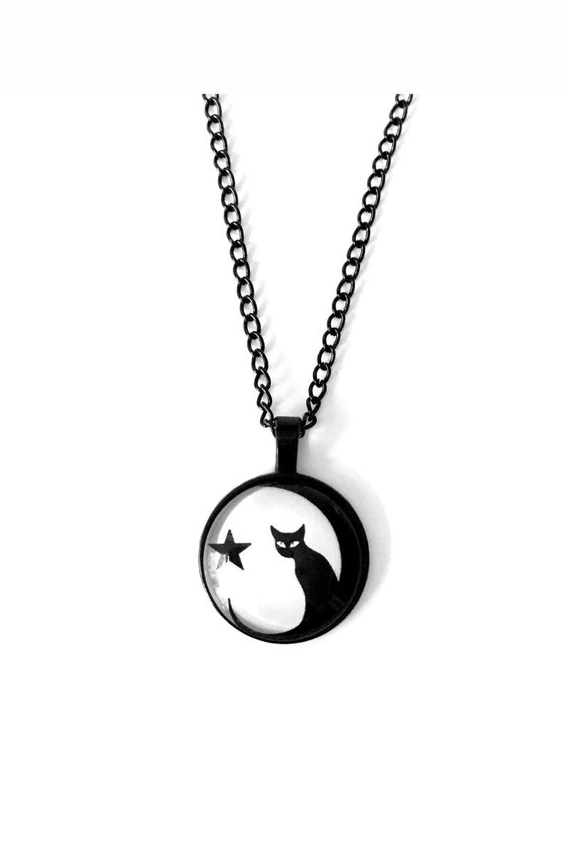 Collier gothique chat noir avec pleine lune et étoiles_voghion.com