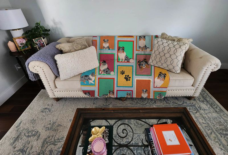 Lots of Blue Merle Sheltie Quilted Blanket 50x60 Artwork Pattern Quilted Throw Blanket for Bed, Couch, Sofa, Soft and Lightweight_voghion.com