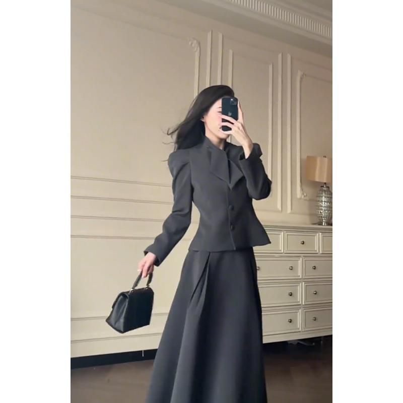 French Style Elegant Women's 2025 Spring New Korean Version Bow Tie Long Sleeve Top Flared Skirt Two-Piece Set_voghion.com