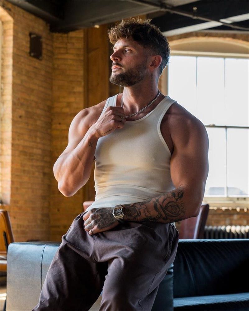 2024 American Style Summer Coarse Thread Tight Sports Fitness Base Layer Tank Top Trendy Men's Vest_voghion.com