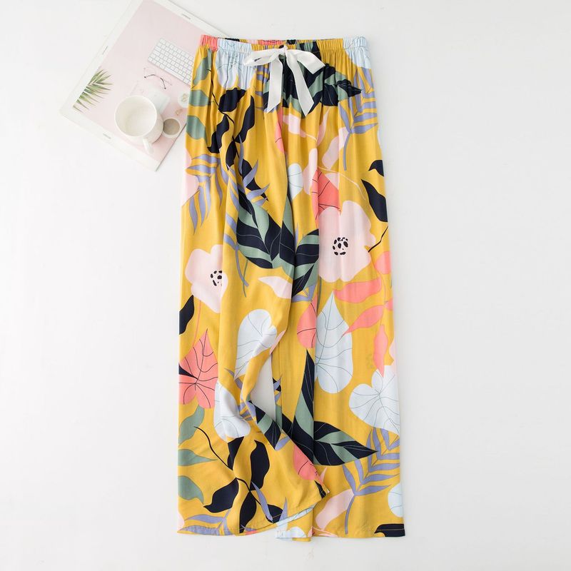 Women's Sleepwears Large size pants thin pregnant women can wear shorts on the beach_voghion.com