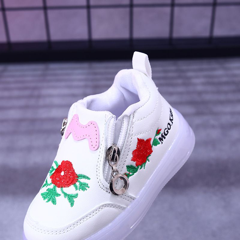 2025 New Luminous Children Embroidered Zipper Light Up Children's Shoes Girls Sneakers Light Up Girls Casual_voghion.com