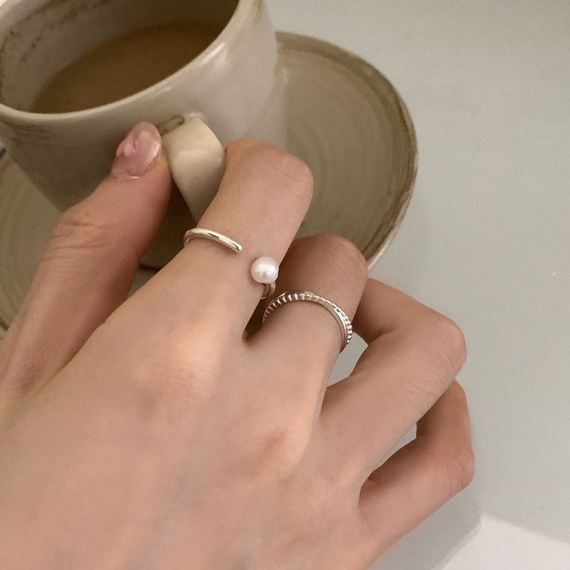 Anillo de perla de plata rota con diseño de nicho simple y redondo nuevo, anillo de dedo índice personalizado de moda para mujer ajustable_voghion.com