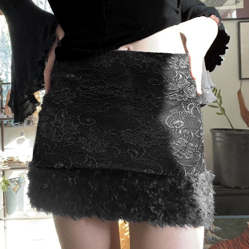 Szőrös Textúrájú Rövidnadrág Női, Sötét Stílusú Éjszakai Klub, Alacsony Derék, Látszó Köldök, Begörbített Fenék, Látszó Magasság, Kicsi_voghion.com