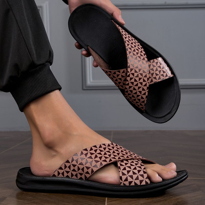 Fashionable Soft Soled Men's Slippers, Beach Shoes, Casual Comfortable Home And Outdoor Wear, Dual-use Sandals_voghion.com