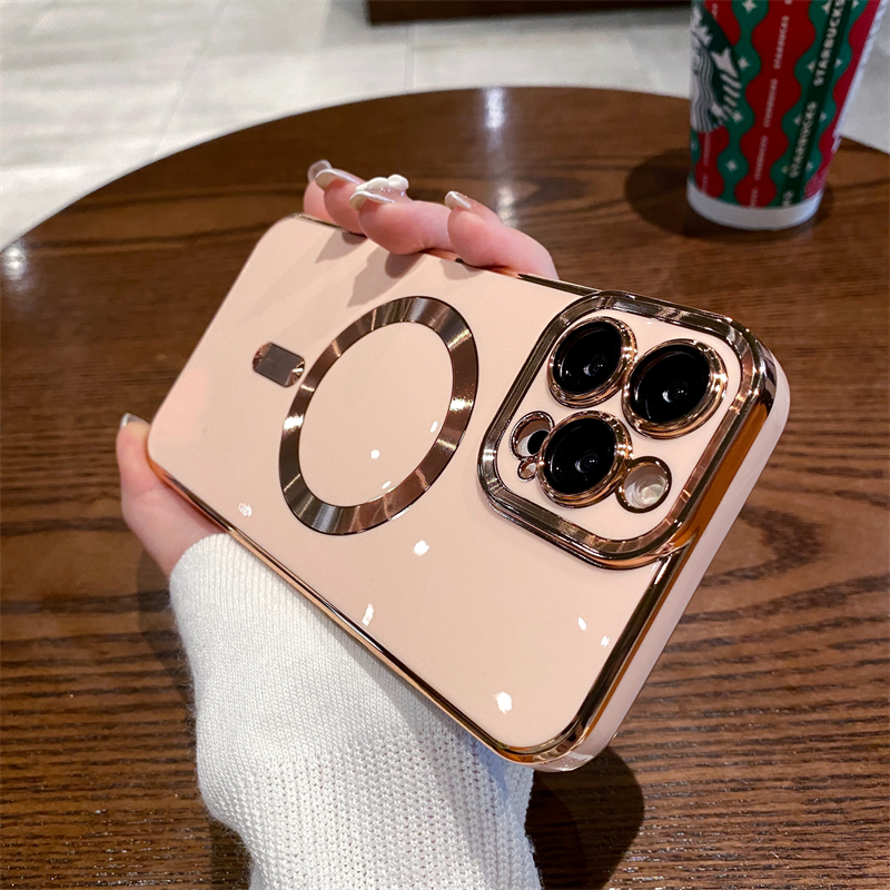 Capa de carga magnética sem fio galvanizada de luxo para iPhone 11 12 13 14 Pro Max 14 Plus capa de silicone macio à prova de choque_voghion.com