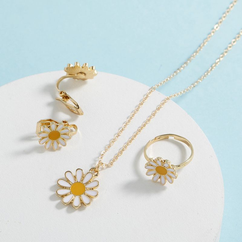 Liten krysantemum barnesett ring, halskjede, øredobb, ett par legerings dryppolje prinsessesmykker_voghion.com