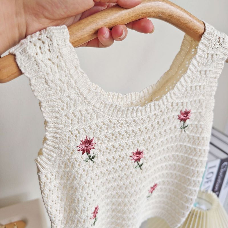 Ropa para niños Traje de verano para niñas Moda para bebés Personalidad para niños Chaleco de punto con flores de moda Tirantes Borla Pantalones cortos de mezclilla_voghion.com
