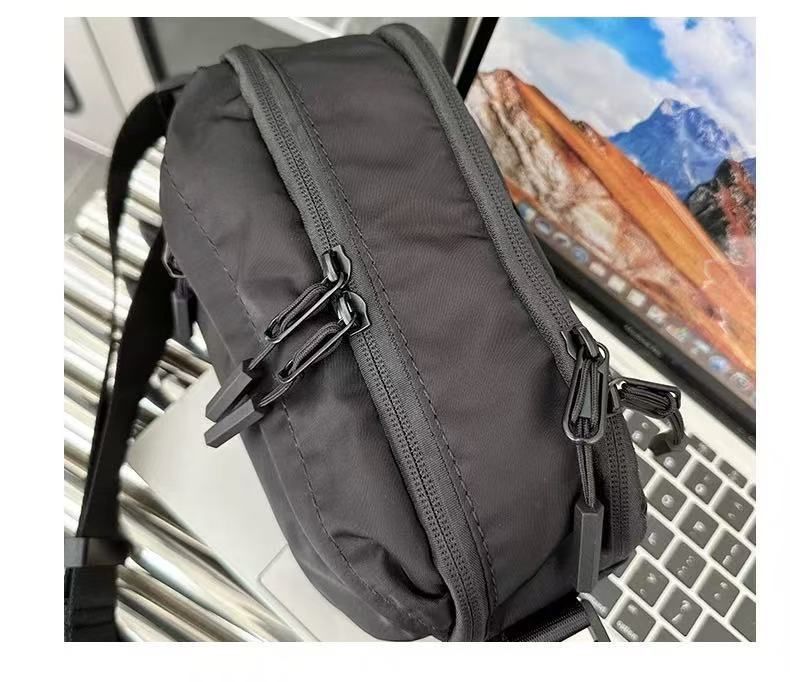 Waterproof Nylon Mini Square Bag_voghion.com