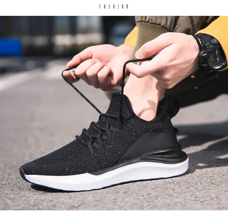 Nuove scarpe da uomo in tessuto volante transfrontaliero, scarpe casual, scarpe alla moda coreane, produttori di sneaker di moda le distribuiscono una per una_voghion.com