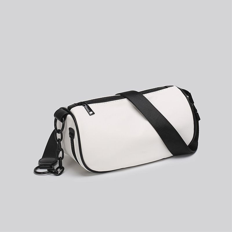 Borsa a tracolla sportiva alla moda, piccola e leggera, in tinta unita, con catena semplice e alla moda per le donne, popolare quest'anno_voghion.com