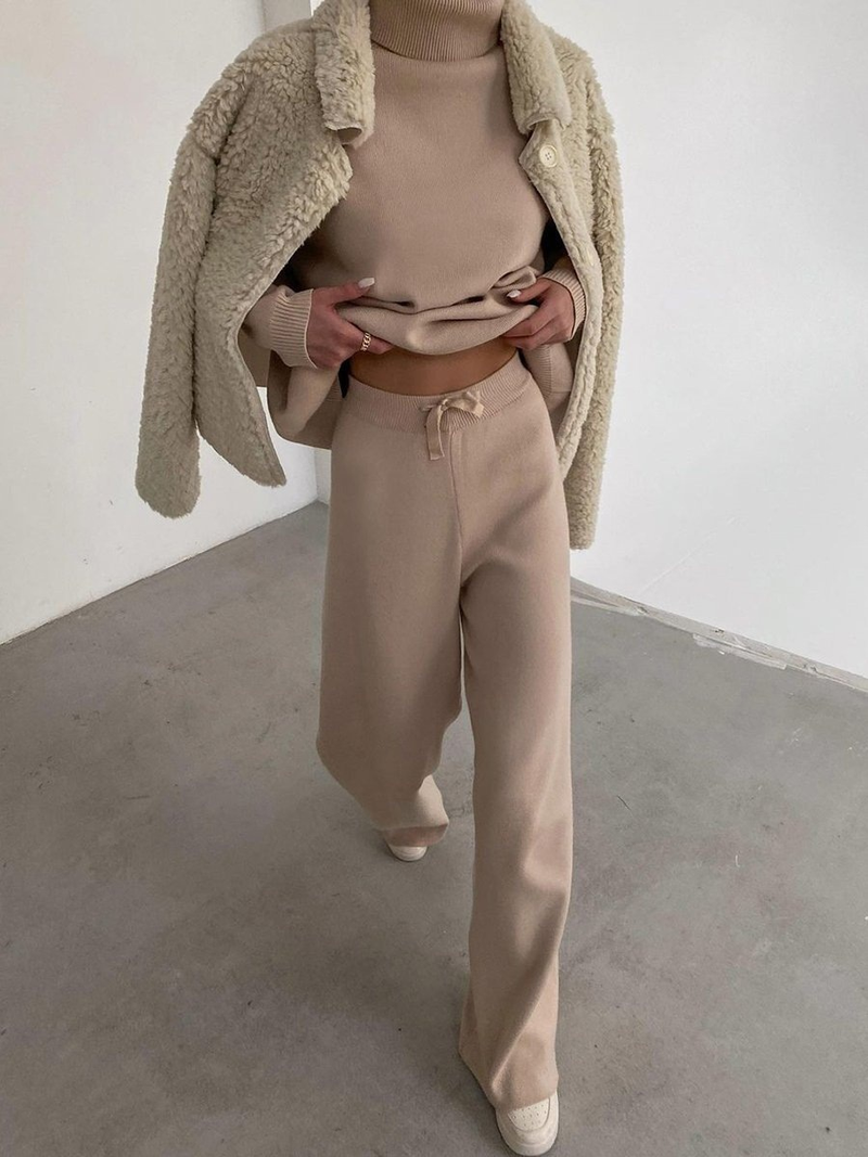 Kadın Giyim Sonbahar ve Kış Yeni Örme Bağcıklı Moda Günlük Takım İki Parçalı Set Kadınlar için_voghion.com