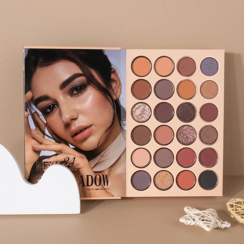 URATM 54-Farben-Lidschattenpalette im Buchstil mit 3 Schichten, Matt und Schimmer, Rouge und Highlighter, alles in einem – hochpigmentiertes, leicht zu verblendendes Make-up_voghion.com