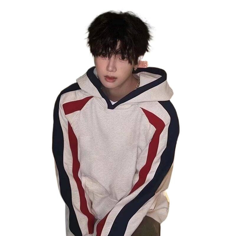 Felpa con cappuccio e spalle larghe, nuova collezione autunno e inverno_voghion.com