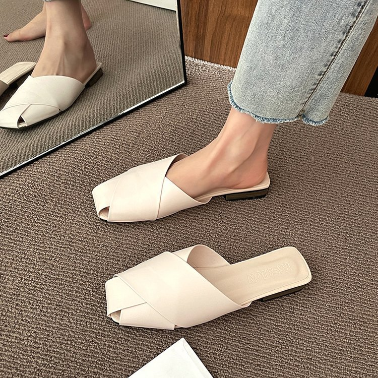 Zapatillas de mujer con puntera cubierta y lunares, sandalias con tiras cruzadas de cuero, sandalias con recortes, chanclas de verano 2022_voghion.com