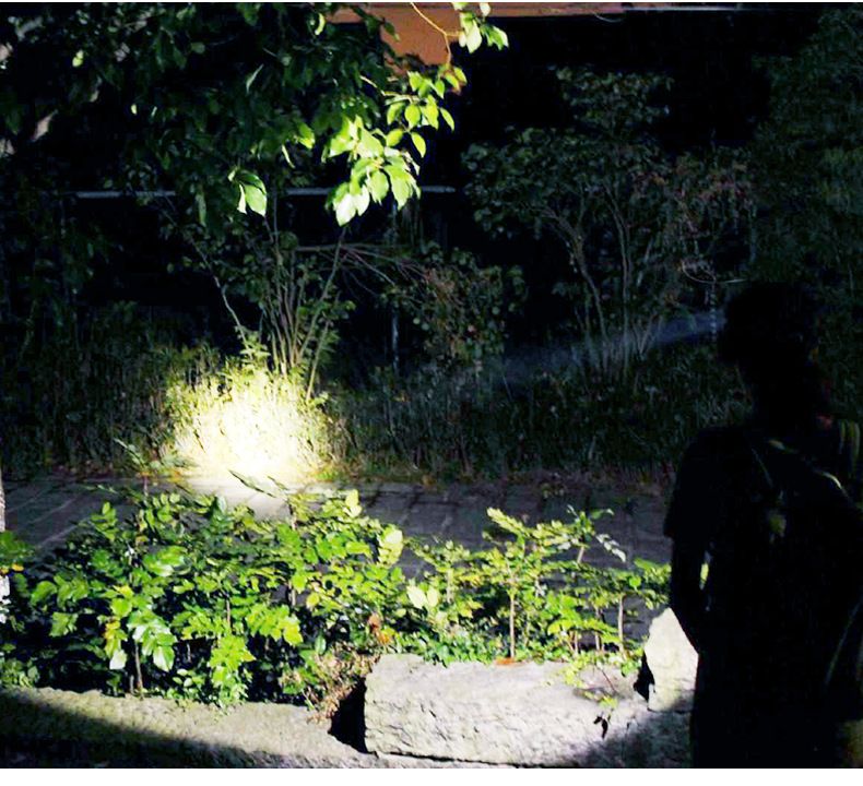 De nieuwe Type-C oplaadbare COB-koplamp met LED-buitenverlichting voor zowel dichtbij als veraf_voghion.com