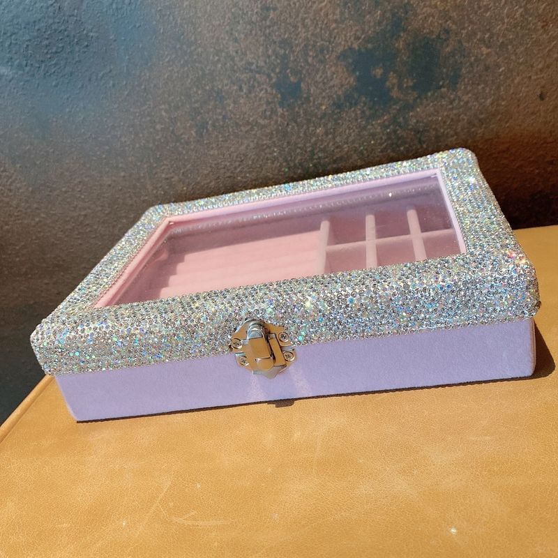 Organizador de joyas de lujo: elegante estuche de papel para anillos, collares y pendientes (resistente al polvo y con estilo)_voghion.com