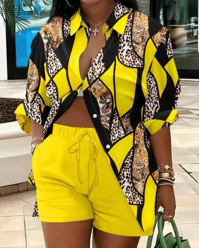 Women's Printed Suit Lapel Shirt Shorts Two-piece Set Long-sleeved Printed Button Lace-up Shorts Two-piece Set_voghion.com