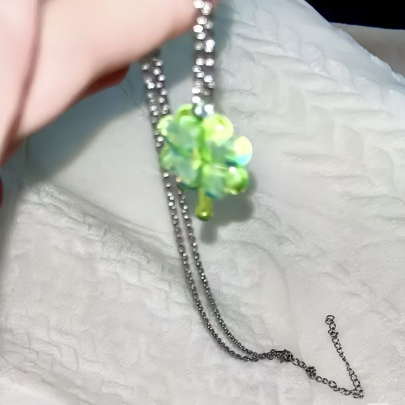 Unique Design Lucky Clover Necklace For Women, Ins Style Simple Versatile Choker, High-end Collarbone Chain_voghion.com