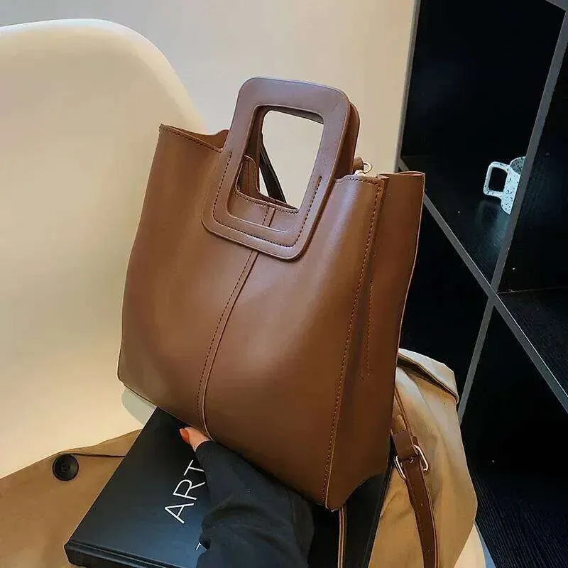 Bolsas de grife populares, bolsa grande para mulheres, novo design retrô de outono e inverno, bolsa de ombro portátil, bolsa de mão_voghion.com