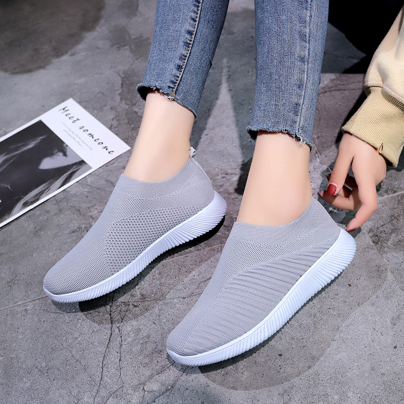 Große Mode Flying Weave Casual Damen Neue atmungsaktive Sport Laufschuhe Low Top Socken Schuhe_voghion.com
