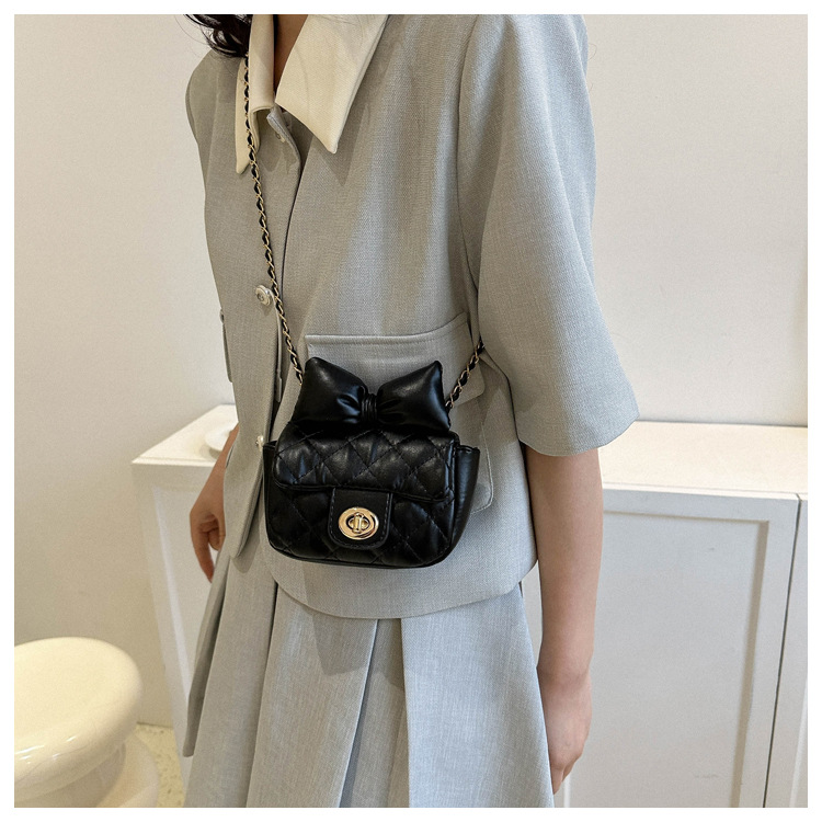 Texture 2024 New and Fashionable Chain Crossbody Spring/Summer Small Bowknot Mini Mouth Red Bag_voghion.com