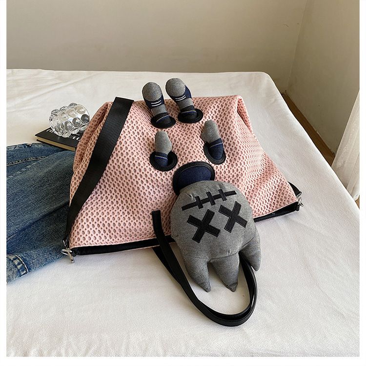 Japanese and Korean cartoon fashion mesh tote large capacity personalized doll, single shoulder crossbody bag, casual_voghion.com