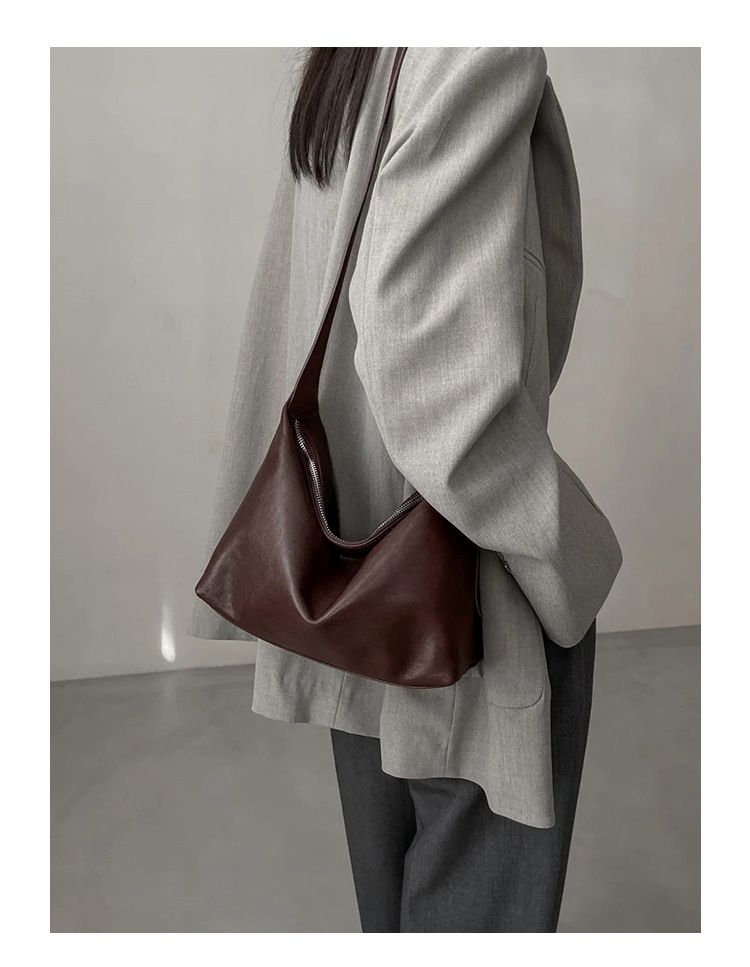 Borsa a tracolla da donna, in pelle bovina conciata al vegetale, con strato superiore, hobo bag in pelle, borsa tote da ascella, borsa Jiaozi a tracolla di grande capacità da donna_voghion.com