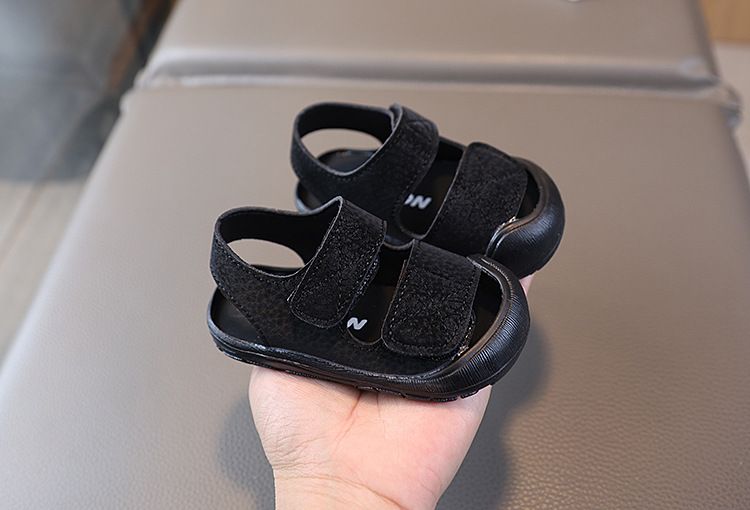 Kinderschuhe Sommer Sandalen mit weicher Sohle für Babys und Kleinkinder Geschlossene Zehen Strandschuhe Klettverschluss Kleinkinderschuhe_voghion.com
