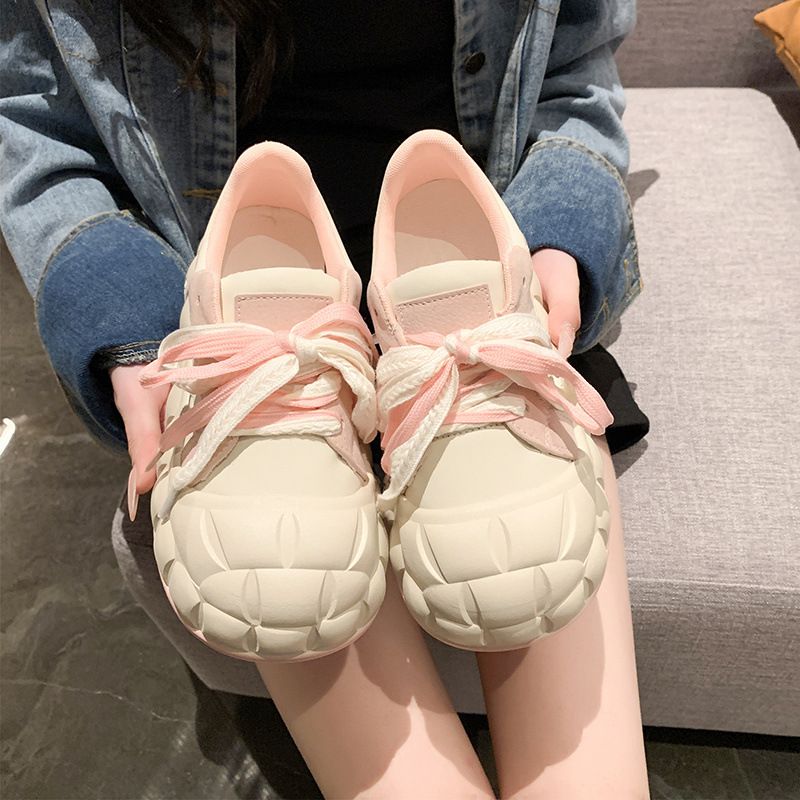Unbeatable Quality Thick Soled Height Increasing Versatile White For Women In The Spring Of 2025, Niche Design Sense. Board With A Campus_voghion.com